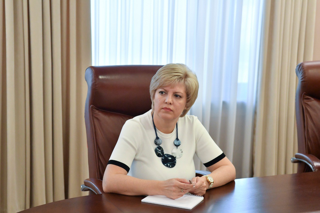Лада Мокроусова уволила «родственника» из мэрии, пойманного на взятке
