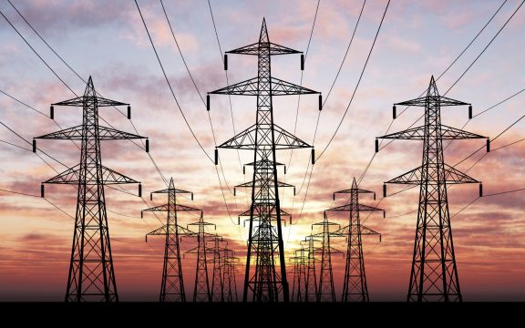 Саратовские электросети модернизируют до 2027 года