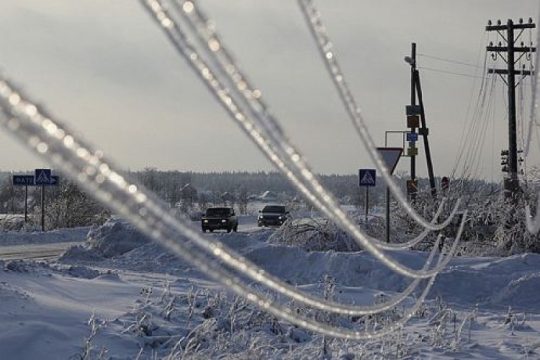 В Саратове создали установку по плавке гололеда на линиях электропередачи