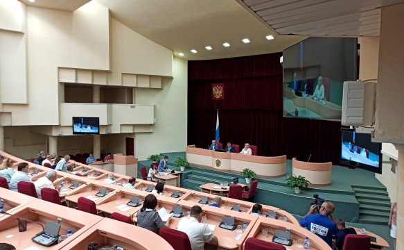 Саратовские депутаты увеличили число льготников на 0,7%