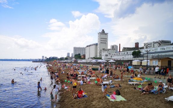 Роспотребнадзор проверил 38 пляжей, баз отдыха и санаториев Саратовской области