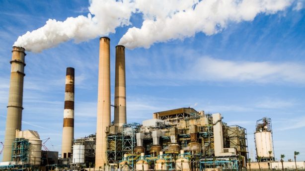 В Саратове за год зафиксировали 575 новых предприятий с вредными выбросами в атмосферу