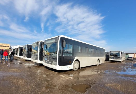 Губернатор взял еще один кредит на покупку автобусов