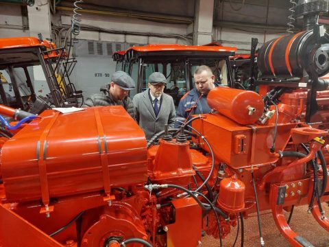 Саратовское предприятие заместит немецкого производителя деталей для тракторов в Беларуси