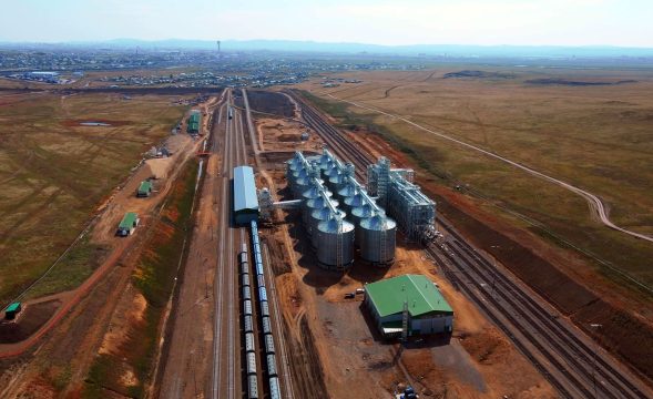 Российская компания начинает строительство в Иране зернового контейнерного терминала