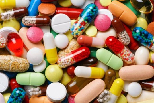 Лекарственное производство в РФ страдает от отсутствия важных компонентов