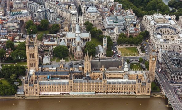 Здание парламента Великобритании может сгореть в любой момент
