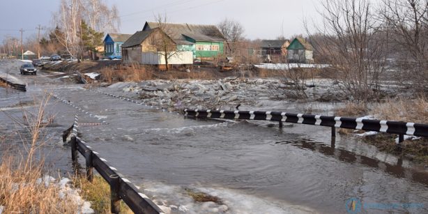 Паводок-2024 — к Аткарску организована лодочная переправа