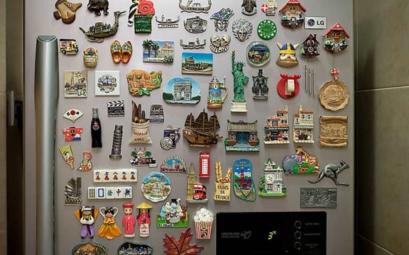 Россияне чаще всего коллекционируют сувениры из путешествий