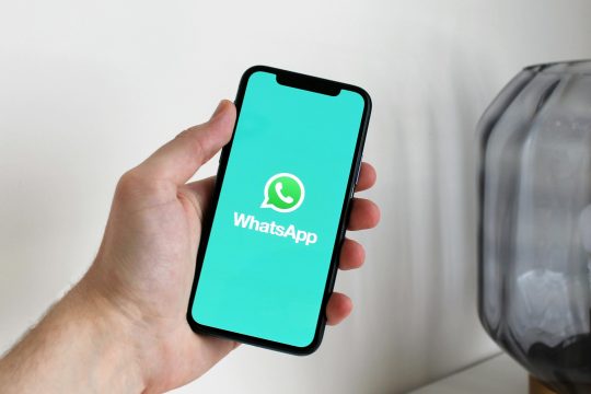 WhatsApp начнёт блокировать пользователей из-за новых правил