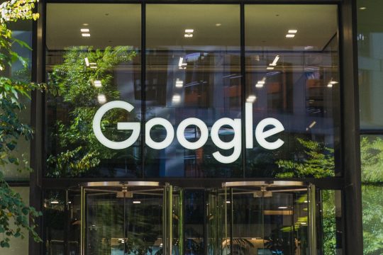 Российский «Гугл» требует у американского Google вернуть 10 миллиардов