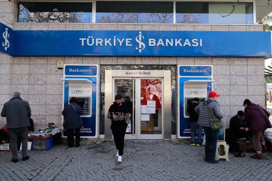 Желающих открыть банковский счёт в Турции россиян стали всё чаще обманывать