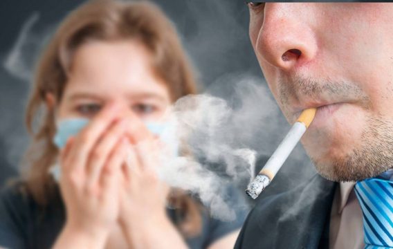 В РФ продолжается борьба с курением табака и  вейпов