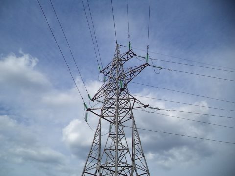 Почему в энергоизбыточной Саратовской области самые высокие тарифы на электроэнергию