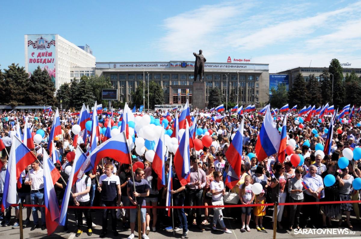 Саратовцам указали, где им можно массово скопляться