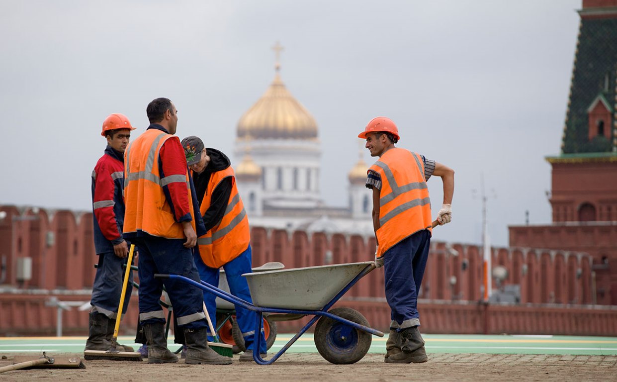 Россияне готовятся заменять гастарбайтеров