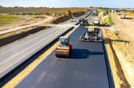 В Саратовской области построят дороги из вторсырья