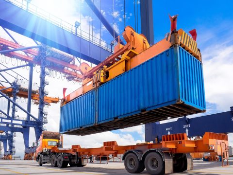 Экспортеров промышленной продукции поддержит государство