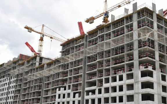 Кабмин принял меры поддержки строительной отрасли