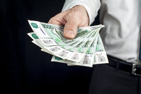 В какие дни зимних каникул граждане чаще всего брали займы