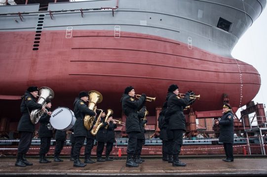 Россия наращивает рыболовецкий флот