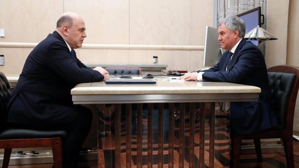 Правительство отчитается перед депутатами в марте