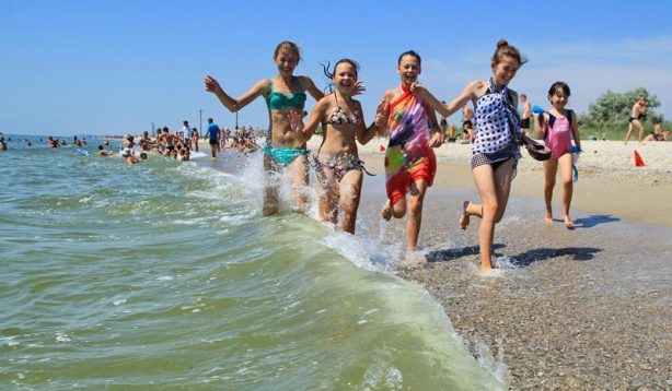 Саратовские школьники всё равно отправятся отдыхать на Чёрное море