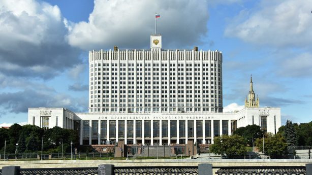 Правительство увеличило размеры стипендий имени  В.С.Черномырдина и Е.М.Примакова