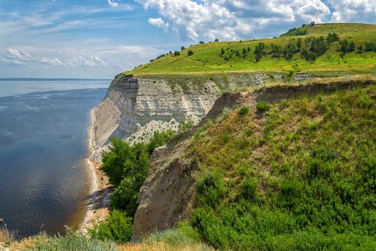 Недалеко от Утёса Степана Разина строят  газопровод