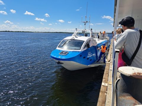 В Вольск пришел первый «Валдай»