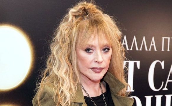Алла Пугачёва, похоже, вознамерилась вернуться в Россию
