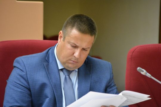 В сельском хозяйстве полным ходом идут весенние посадки и задержания