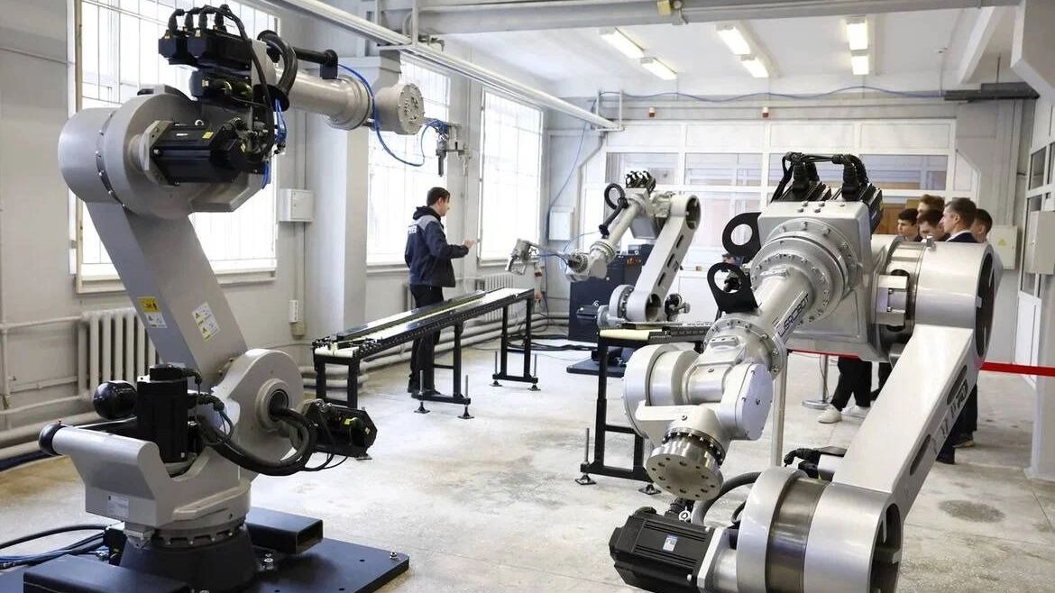 В России сделали  уникального промышленного робота