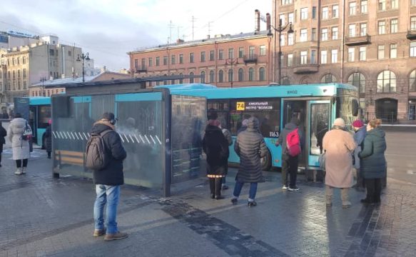 Автобусные брутто-контракты в Саратове оказались крайне проблемными