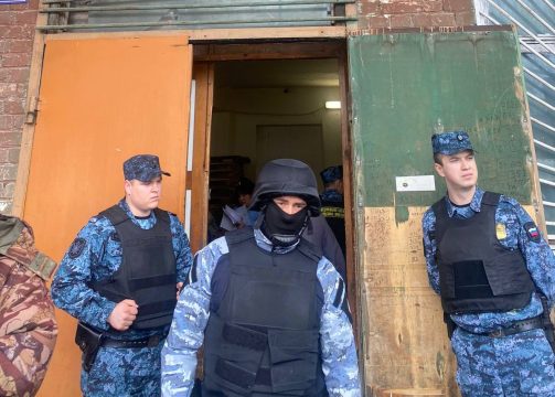 В Саратове приставы опечатали пять складских помещений