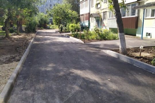 Где состоится ремонт дворов в Саратове в 2025 году