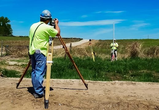 В Саратовской области земельные участки для инвесторов предоставляются  в сжатые сроки