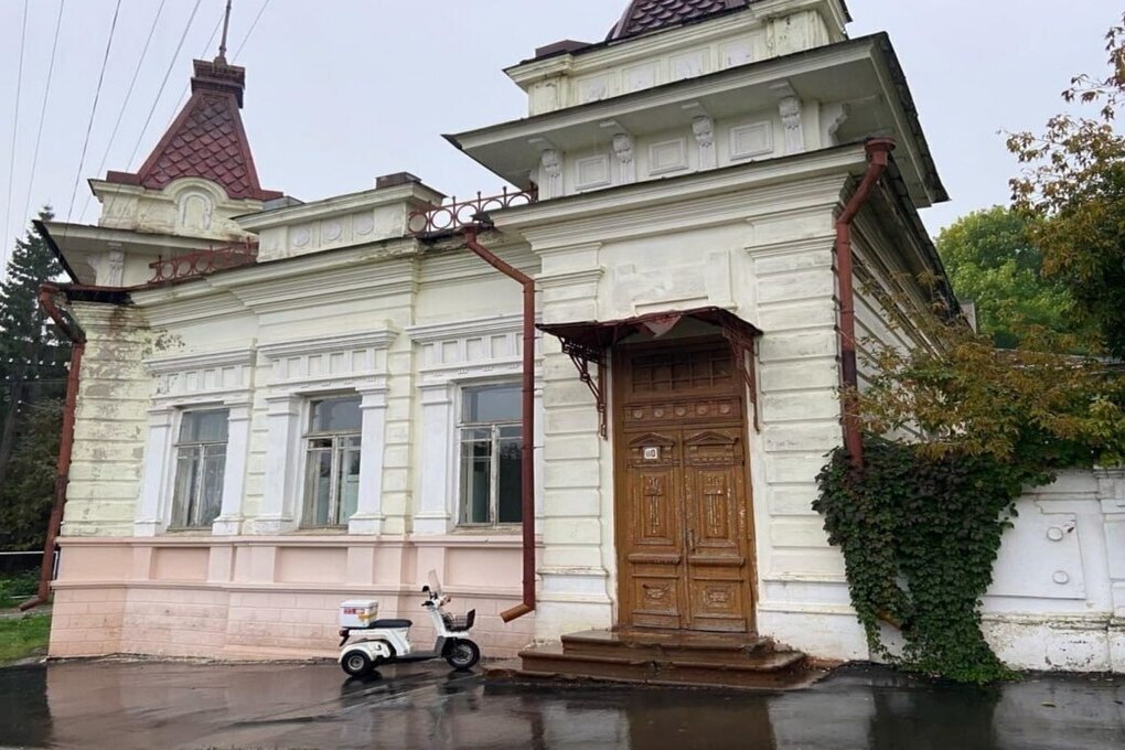 Дом в Хвалынске из фильма Леонида Гайдая стал памятником