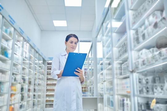 В России ощущается дефицит фармацевтов