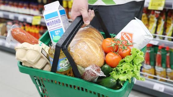 Минимальная продуктовая корзина в России с начала года подорожала