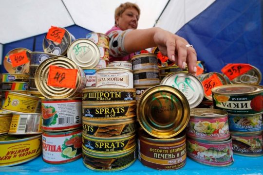 Рыбные консервы потеряли популярность у россиян