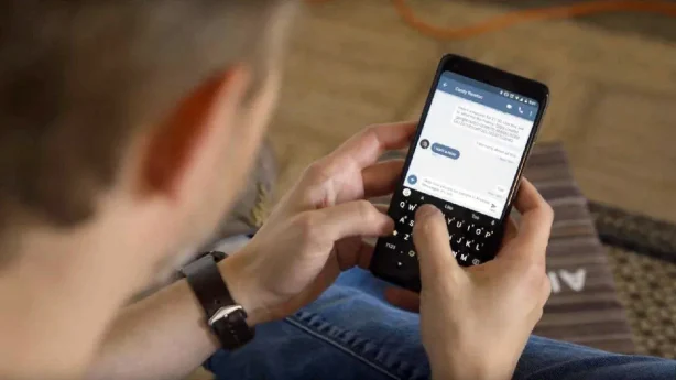 WhatsApp и Telegram под угрозой блокировки в России: слухи и опровержения