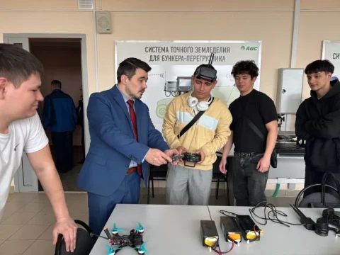В России начинается подготовка студентов для управления дронами в сельском хозяйстве