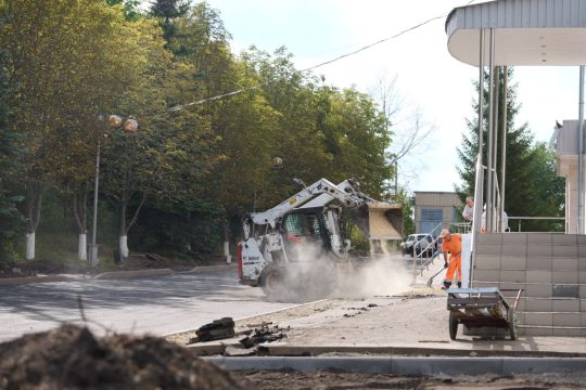В Саратовской области продолжается благоустройство территорий медицинских учреждений