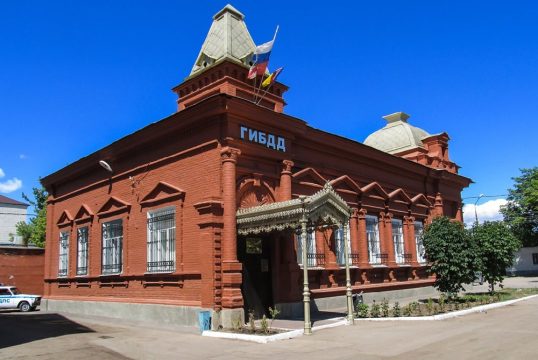 В Энгельсе  силами отделения ГИБДД отреставрируют архитектурный памятник