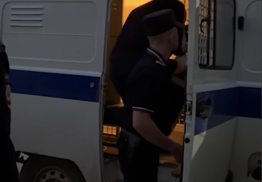 В Вольске  возбуждено уголовное дело в отношении сотрудника полиции