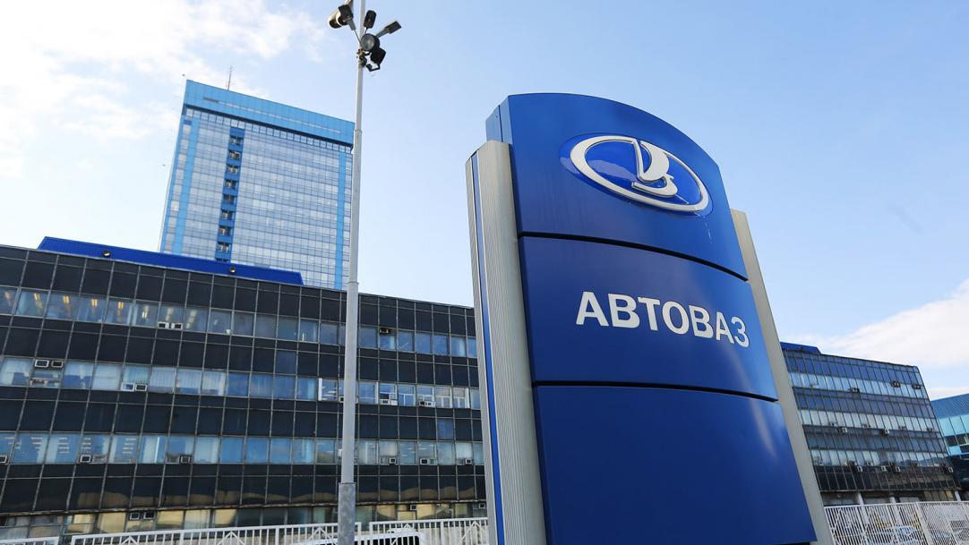 Автогиганты переходят на четырехдневку
