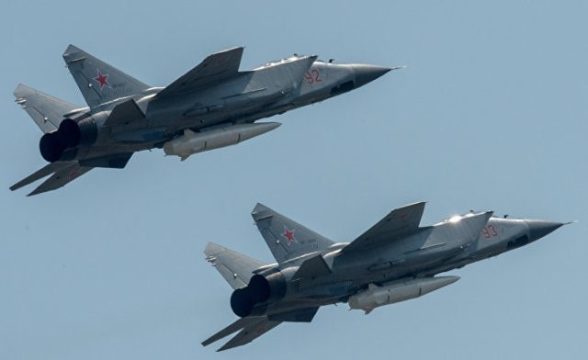Исполнилось пятьдесят лет первого полета МиГ-31