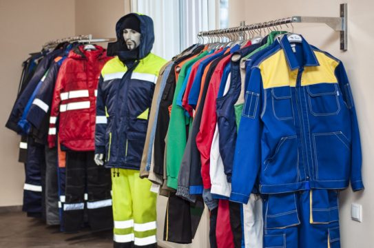 Спецодежду и униформу в России будут маркировать
