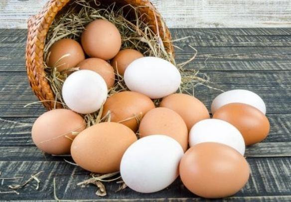 Цены на куриные яйца выросли вдвое за неделю